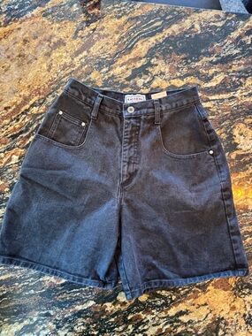 Arizona Jean Company Black Denim Shorts Size 7